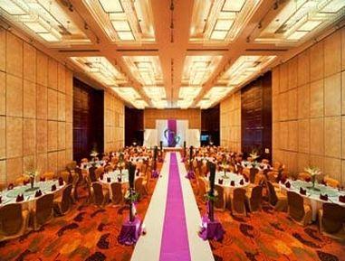 The Qube -close To Pudong International Airport And Land 5*