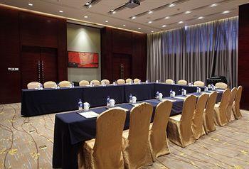 The Qube -close To Pudong International Airport And Land 5* Shanghai