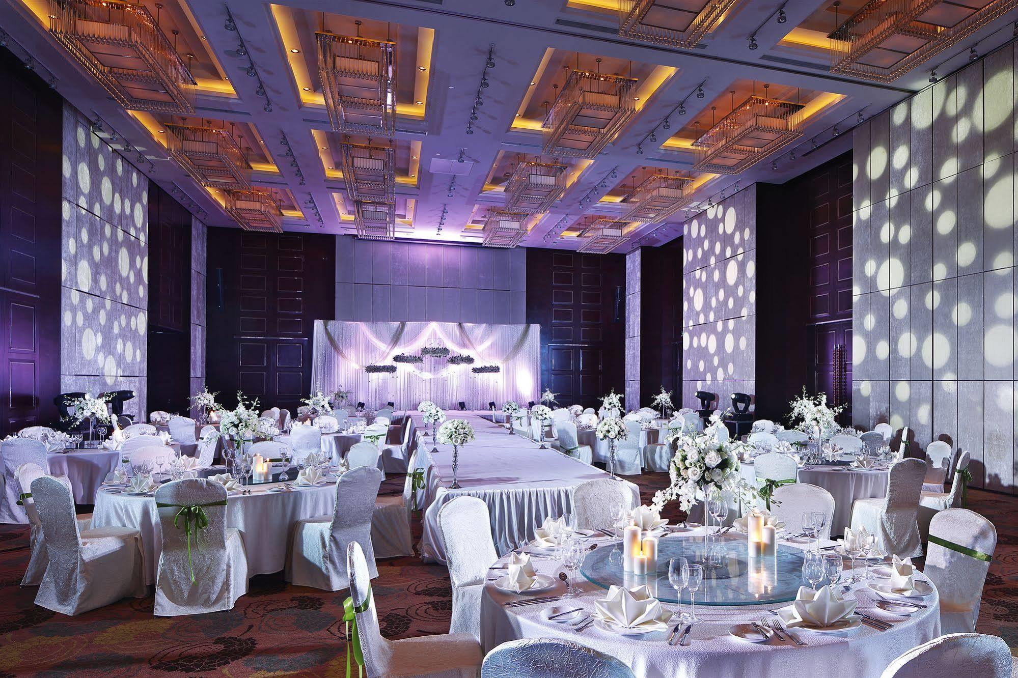 The Qube -close To Pudong International Airport And Land 5*